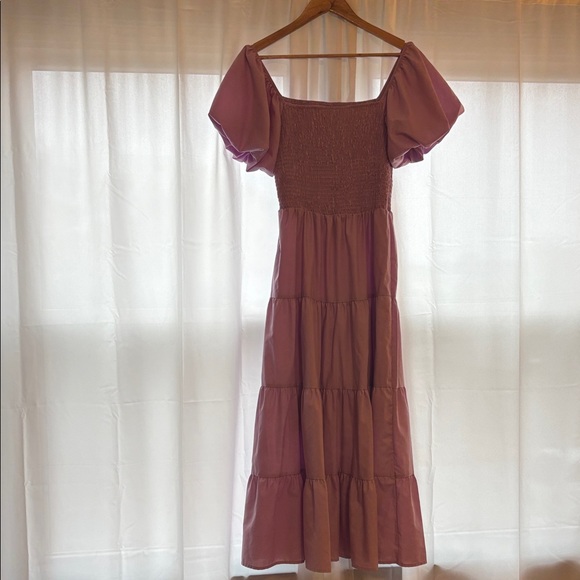 Chic Lavender Puff Sleeve Midi Dress - Picture 7 of 7